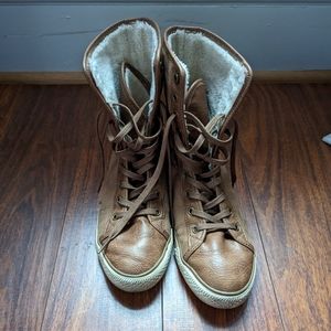 Brown fur lined lace up boots
